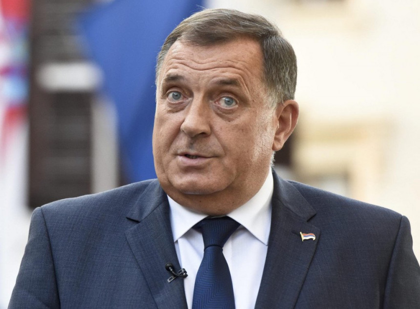 BLOOMBERG: EU spremila sankcije Dodiku, ali i RS