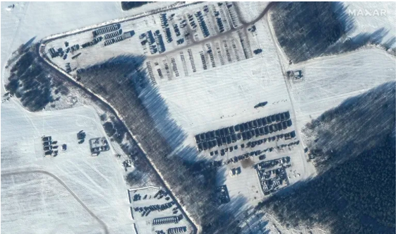 Nove satelitske snimke pokazuju koliko su se Rusi približili ukrajinskoj granici, pjevaju: 'Jedna povijest, jedan narod'