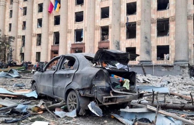 Napad na zgradu Vlade u Harkovu, u eksploziji povrijeđeno šest osoba