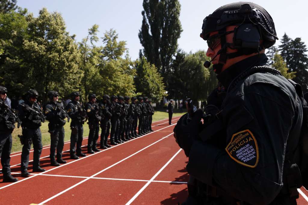 U Sarajevu svečano obilježen Dan policije u FBiH