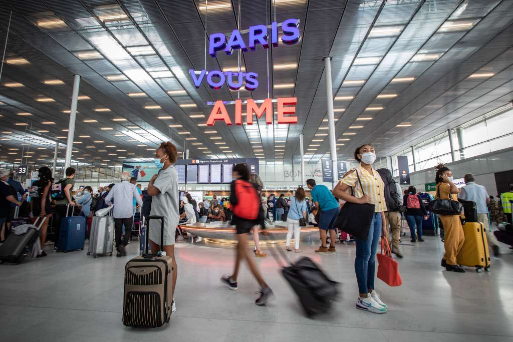 Štrajk francuskih kontrolora leta uzrokovao haos na evropskim aerodromima