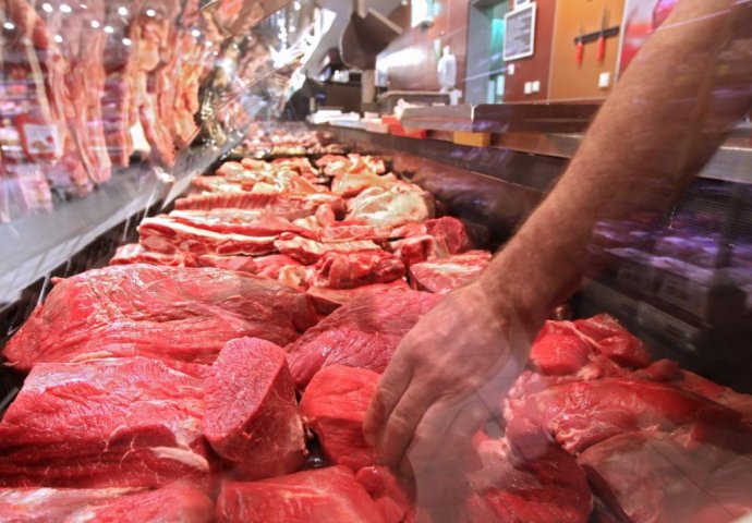 Zabrana reklamiranja mesa na javnome mjestu?!