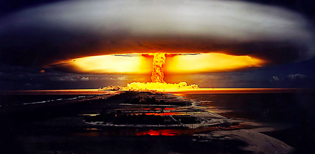 Što biste doživjeli kada biste se našli u blizini detonacije nuklearne bombe? Stručnjak: 'Ne bježite niz vjetar, nego bočno'