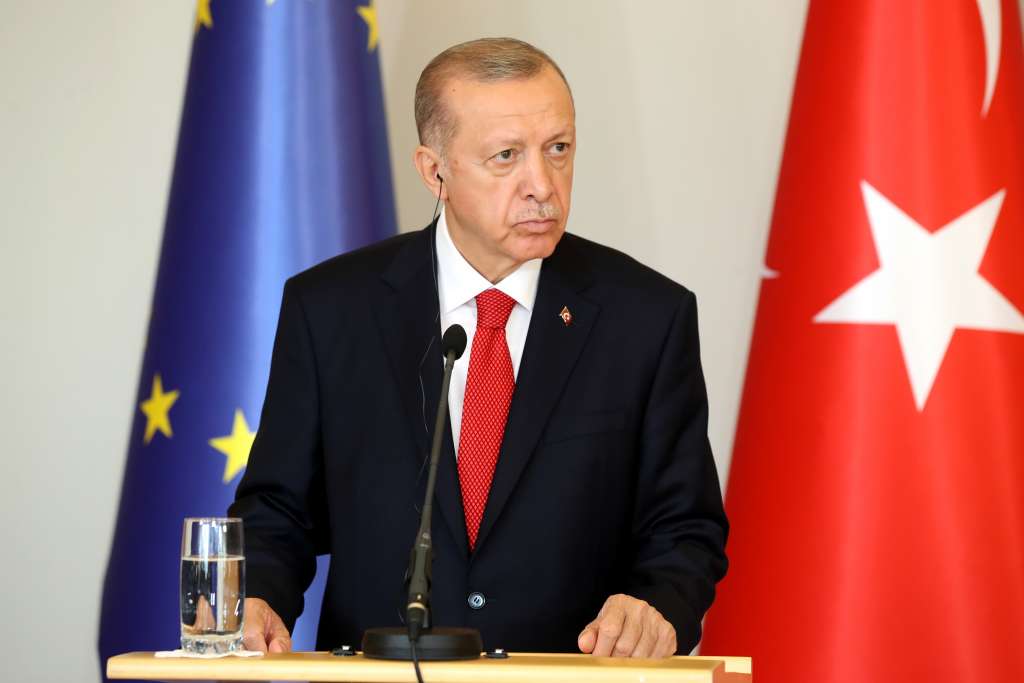 Erdogan pozdravio odluku Rusije da povuče trupe iz Hersona