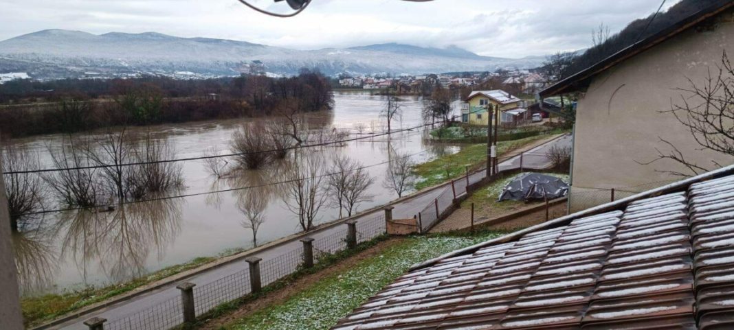 Stanje prirodne nesreće proglašeno u Sanskom Mostu, Bihaću i Bosanskoj Krupi