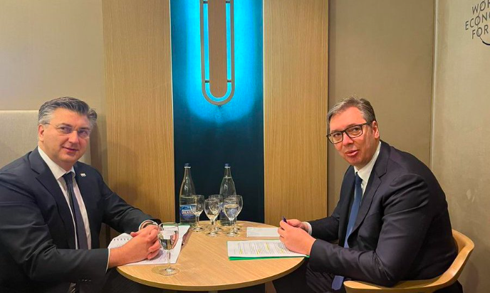 Plenković i Vučić se sastali u Davosu, evo o čemu su razgovarali