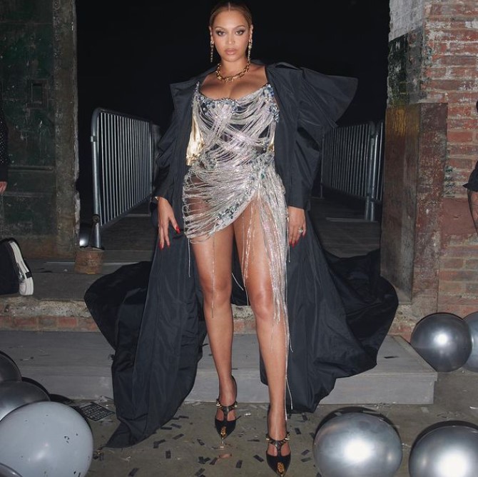 Beyonce provokativnom fotografijom najavljuje svjetsku turneju nakon 7 godina pauze