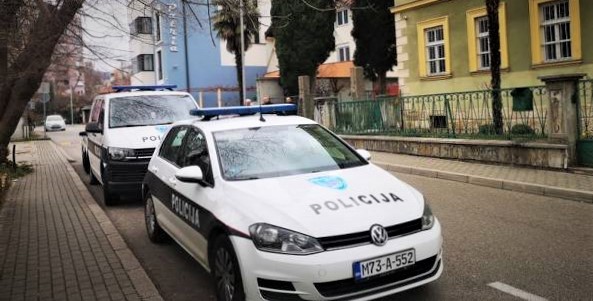 U dvorištu škole u Mostaru pronađena bomba