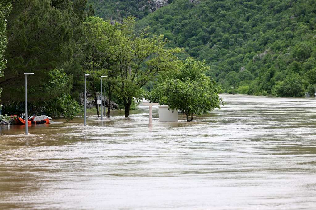 Hrvatska: U srijedu stiže veliki vodni val Save iz Slovenije