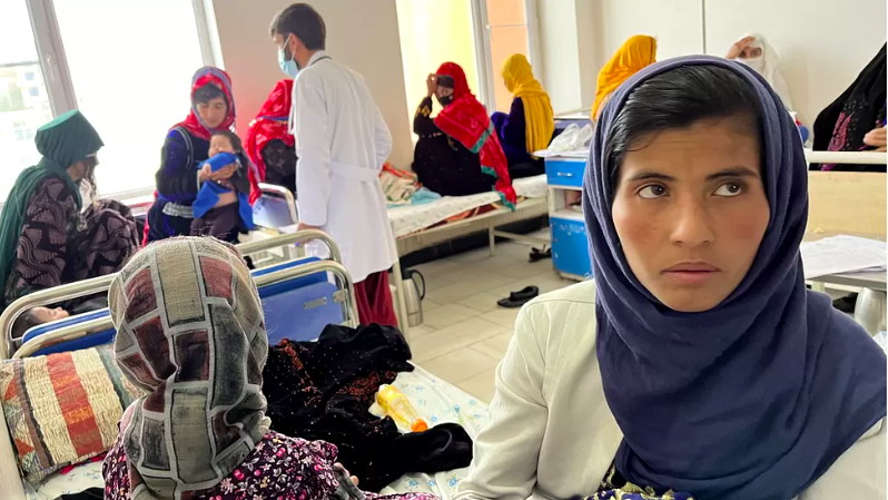 Afganistan: Ništa što možemo učiniti osim gledati kako bebe umiru!