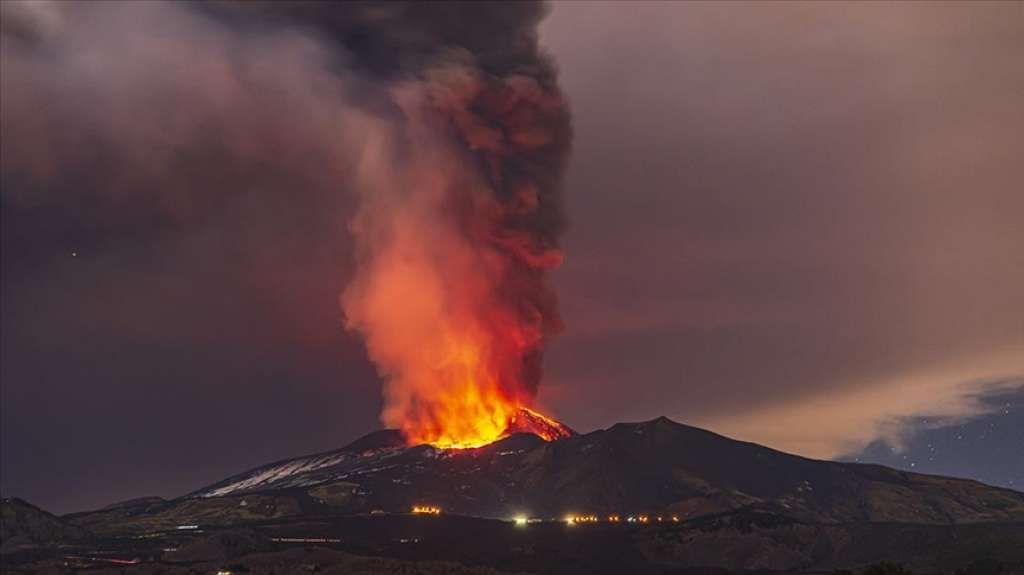 Vulkan Etna opet aktivan