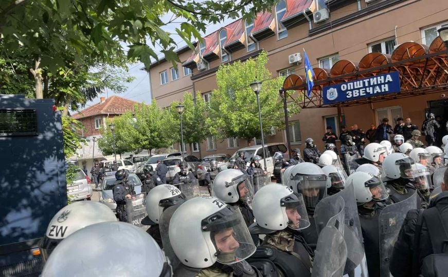 Kosovo: Sukobi i tenzije u Zvečanu
