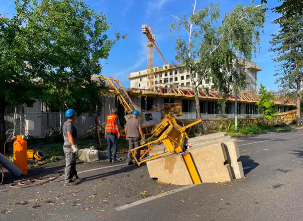 NEVRIJEME U ZAGREBU: Radnik pao sa dizalice s 20 metara i čudom preživio