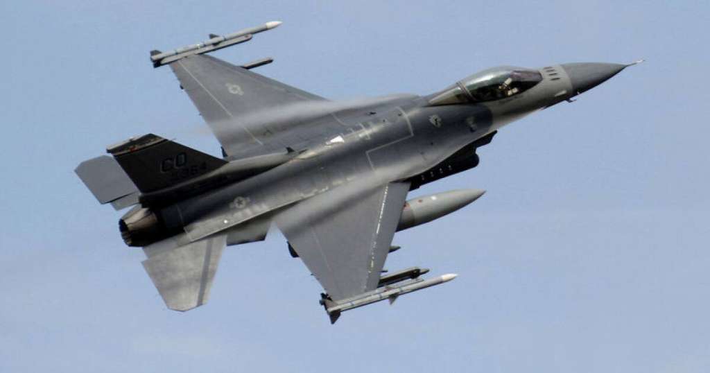 Srušio se američki F-16 srušio se u Južnoj Koreji. Pilot se katapultirao