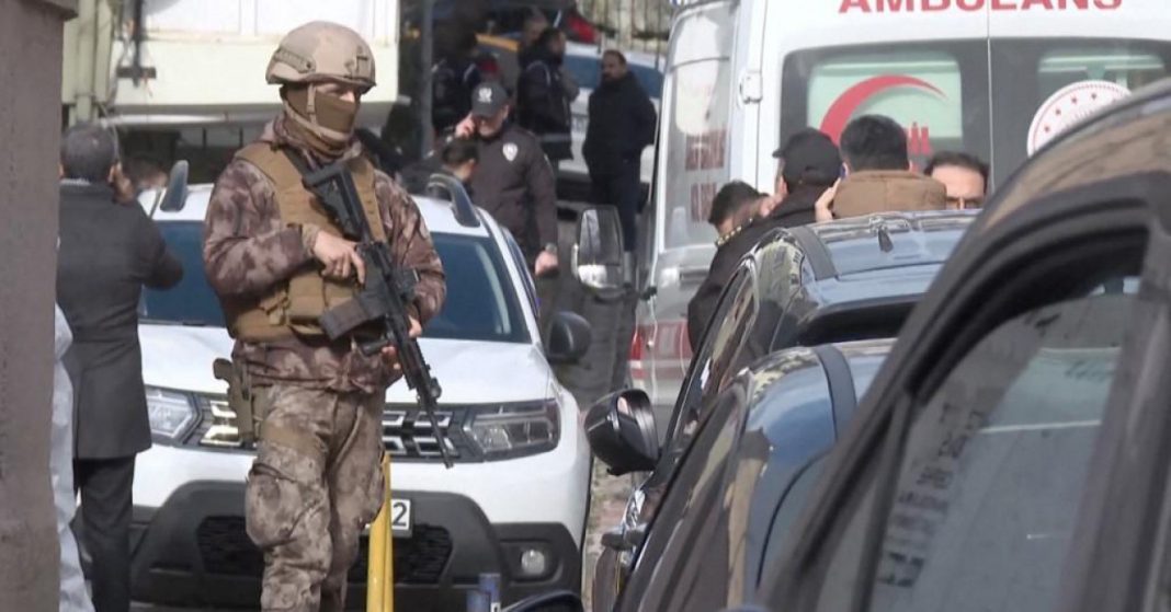 Teroristički napad u Istanbulu. Najmanje šest ozlijeđenih