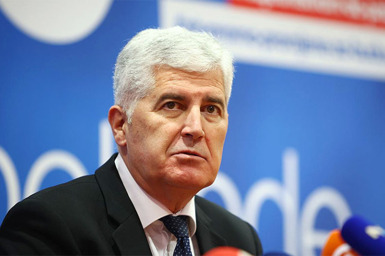 Čović osuđuje izmjene izbornog zakona i poziva OHR i PIC da preispitaju Schmidtovu odluku