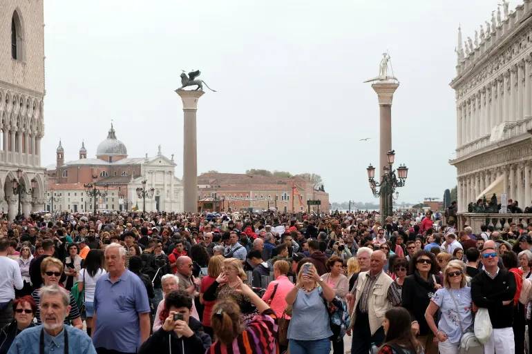 Venecija od danas naplaćuje turistima ulazak u grad