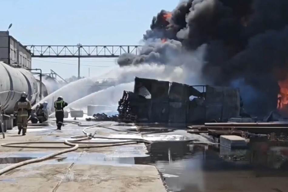 ŠOK ZA RUSIJU: Neviđena drama kod rafinerije u Omsku