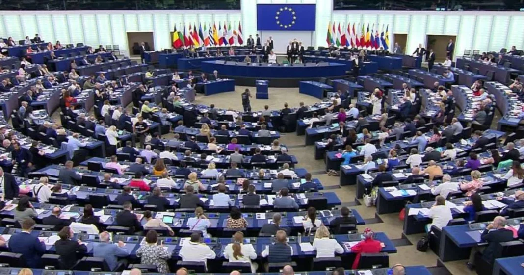 Bira se novi saziv Evropskog parlamenta: Hoće li Evropa skrenuti desno?