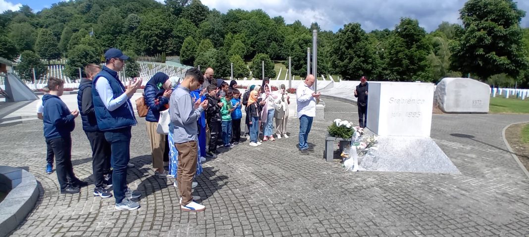 Djeca iz Doma Bjelave posjetila Memorijalni centar Srebrenica-Potočari: Lekcija o istini, sjećanju i odgovornosti