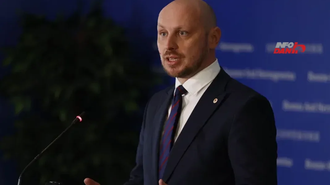 Bahati politčari: Petković uzeo 16.000 KM bez dolaska na sjednice